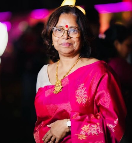 Polly Dhar